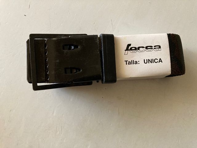 DOS CINTURONES ELASTICOS NUEVOS MIMETIZADO