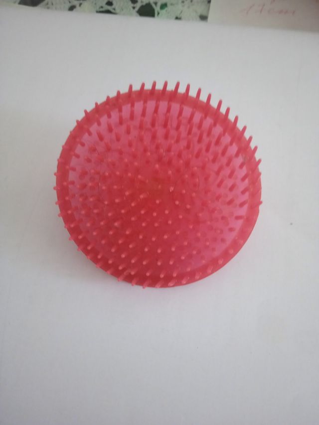 Peine rojo-mascota.Nuevo.