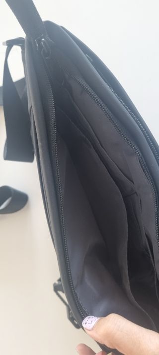 Riñonera negra grande