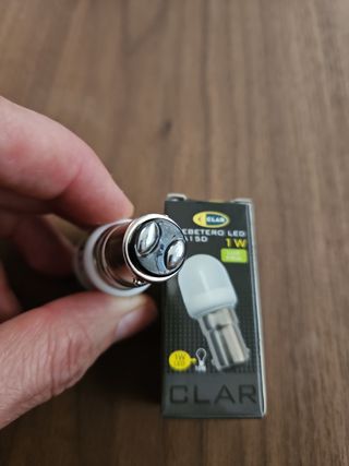 Bombilla LED máquina de coser