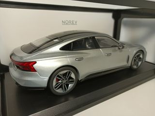 1:18 AUDI RS E-TRON GT