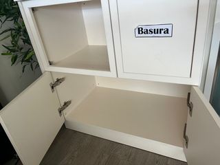 Mueble blanco
