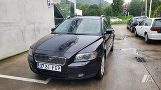 VOLVO V50 D5 Momentum Aut.