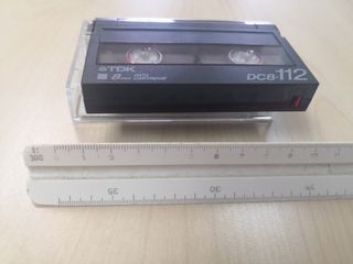 5 cintas exabyte y una de limpieza