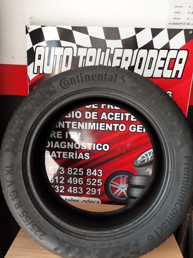 225 55 19 103V