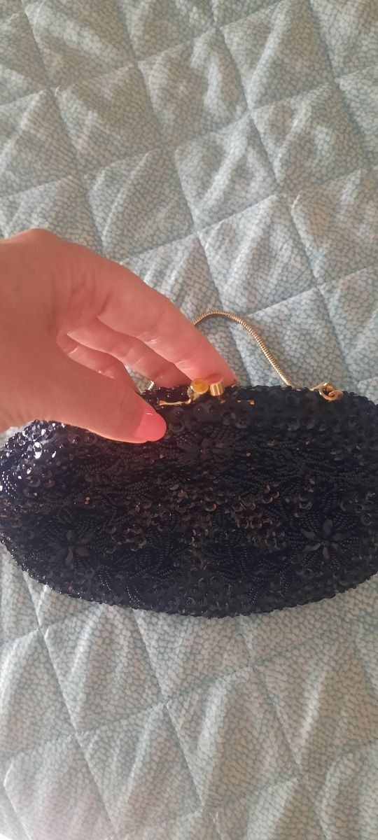 Clutch mini vintage nera.