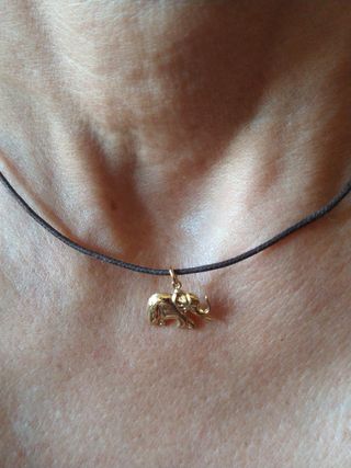 Gargantilla oro(Elefante de la suerte)
