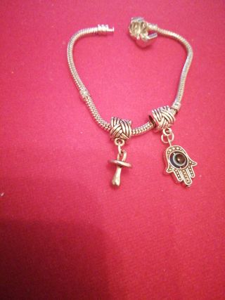 Charm chupete o mano de fatima