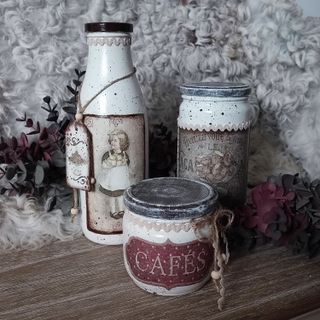 Conjunto de botes decorados