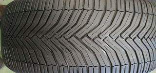 235/45-19 Crossclimate +