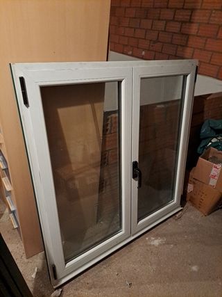 Ventana de aluminio