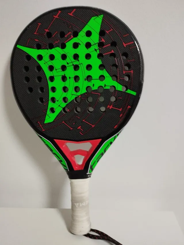 Pala de pádel Starvie Titania Carbon