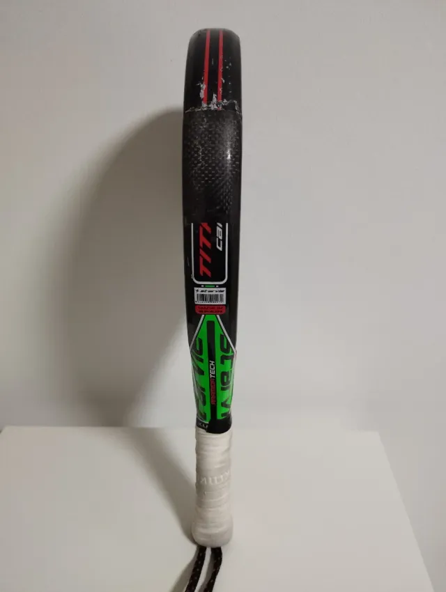 Pala de pádel Starvie Titania Carbon