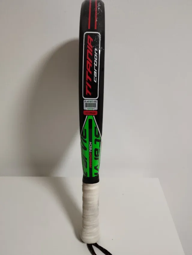 Pala de pádel Starvie Titania Carbon