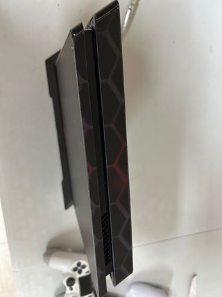 PS4 Slim