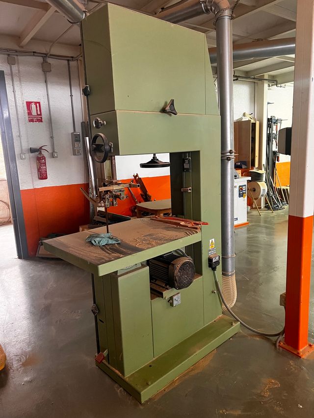 Sierra de cinta de madera