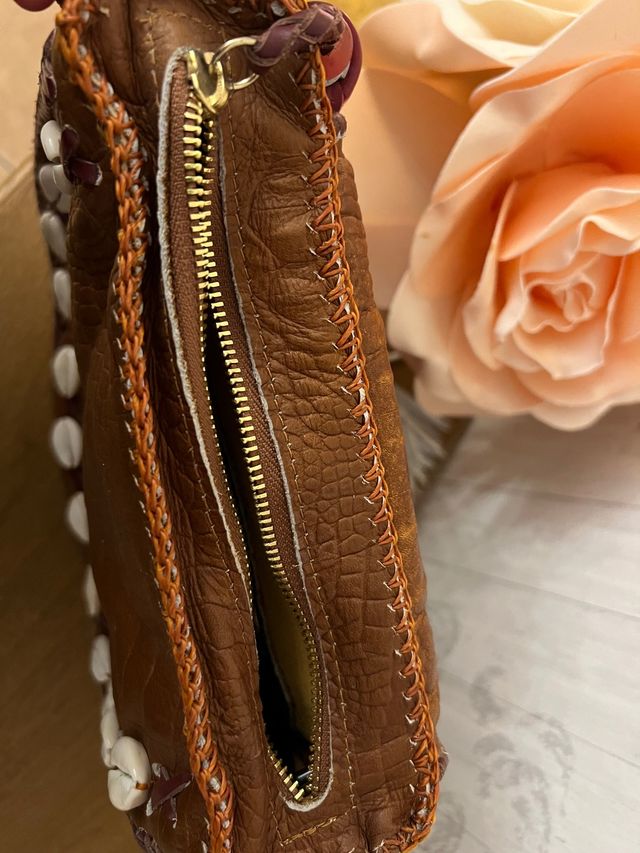 Mala em pele da Família Mundial