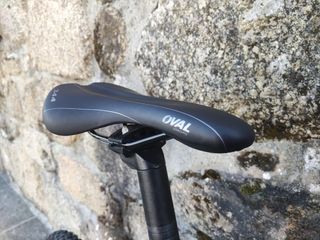 Bicicleta BTWIN ROCKRIDER 520