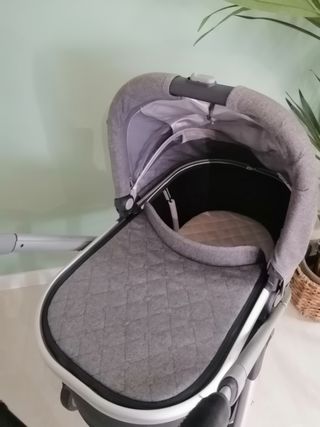 Silla de paseo y capazo Uppa Baby Cruz