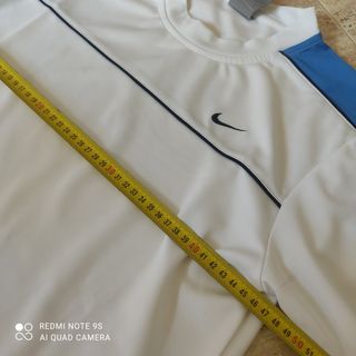 Camiseta NIKE