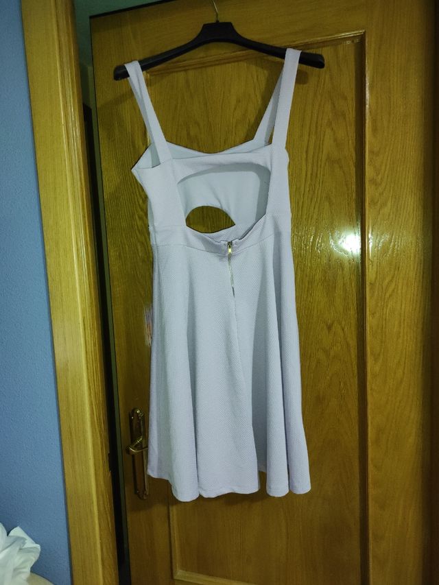 Vestido color lila. Talla S