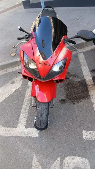 honda cbr 600F r6 r1 cbr1000rr gsxr 600 1000 zx10