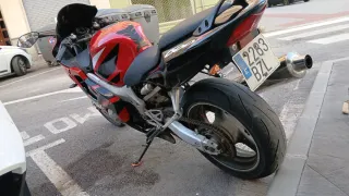 honda cbr 600F r6 r1 cbr1000rr gsxr 600 1000 zx10