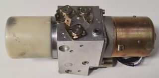 Bomba hidráulica capota Mercedes SLK r170