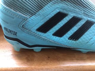 botas de  futbol