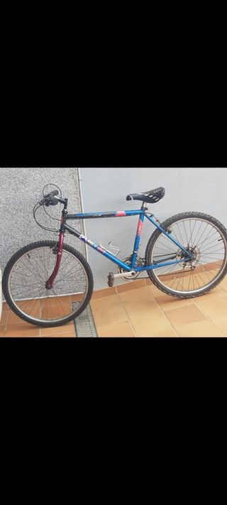 BICICLETA BH