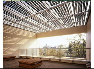 Pérgola paneles solares