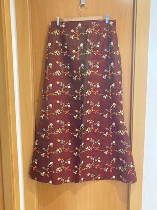 FALDA LARGA CEREMONIA TALLA 42-44