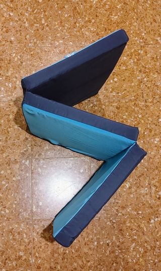 Cuna de viaje muy completa