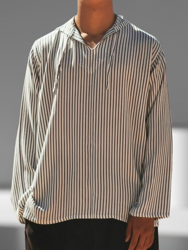 Maglioncino Leggero con cappuccio