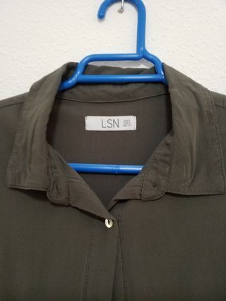 vestido sin mangas . talla S