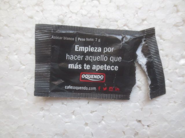 azucarillo sobre vacío Oquendo empieza por