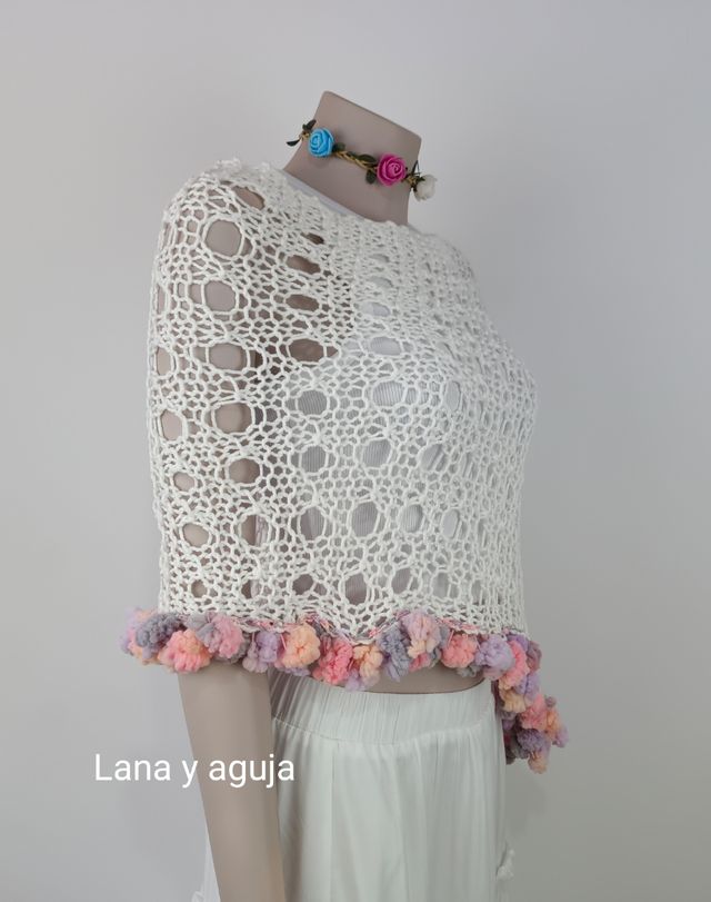 Poncho de algodón color blanco