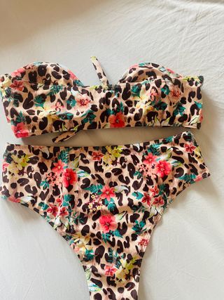 Bikini 