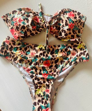 Bikini 