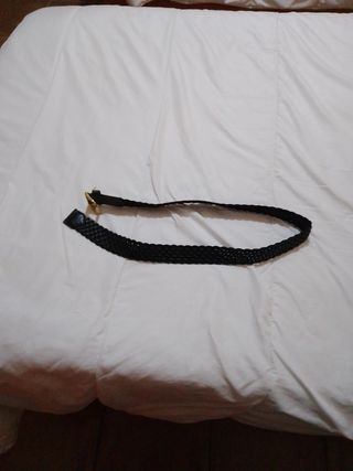 Cinturón de mujer negro trenzado 