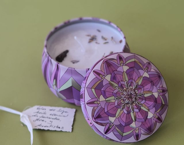 Velas naturales de soja con vibración energética.