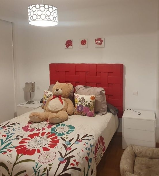 Cabecero de cuero rojo | 150cm