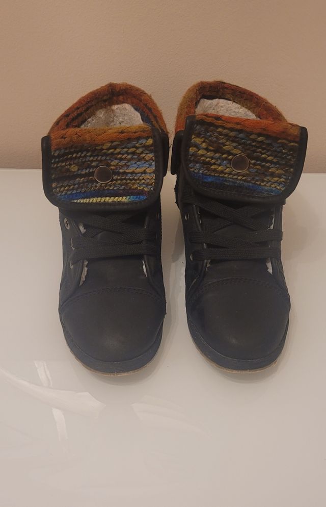 Zapatillas negras numero 38.50