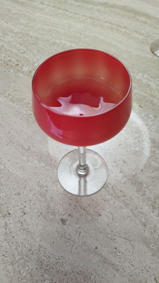 Conjunto de 4 copas vidrio color rojo