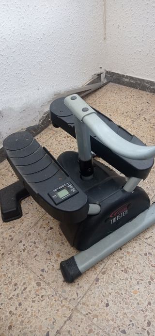 Máquina de gimnasia CARDIO TWISTER