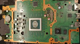 Manutenzione PS4, Xbox Series, PS4 Pro, Switch