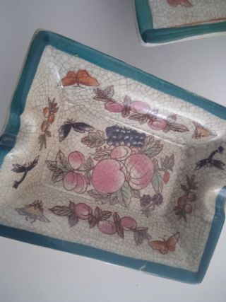 Juego 2 ceniceros porcelana preciosos