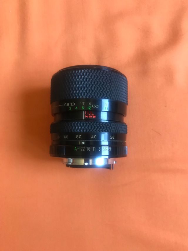 Objetivo Soligor 28-70