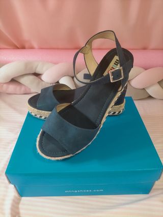 sandalias con plataforma Mustang azules