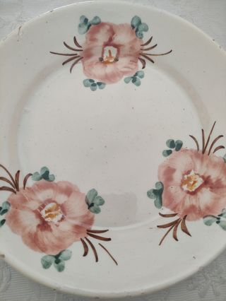 Antiguo plato cerámica 1900